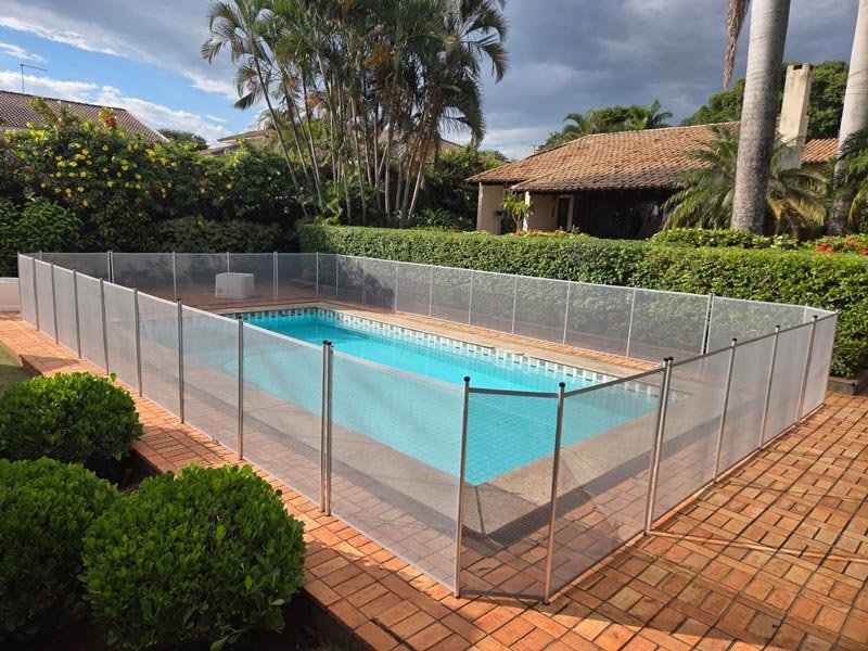 cerca para piscina